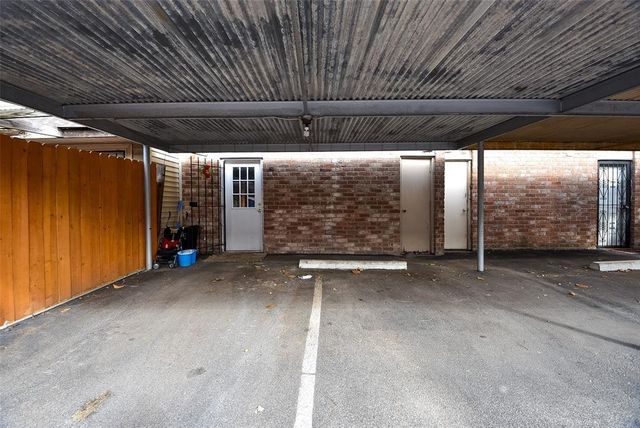 6647 De Moss Drive 647, Houston, TX 77074