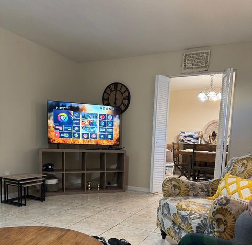 6647 De Moss Drive 647, Houston, TX 77074
