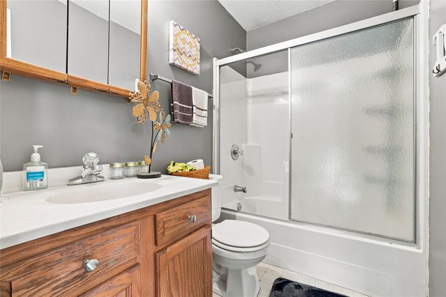 703 15th Street SE, Altoona, IA 50009