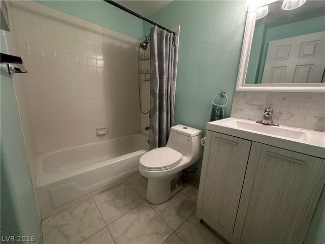 517 Indian Bluff Street 202, Las Vegas, NV 89145