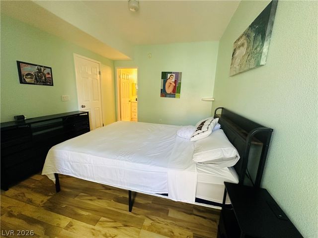 517 Indian Bluff Street 202, Las Vegas, NV 89145