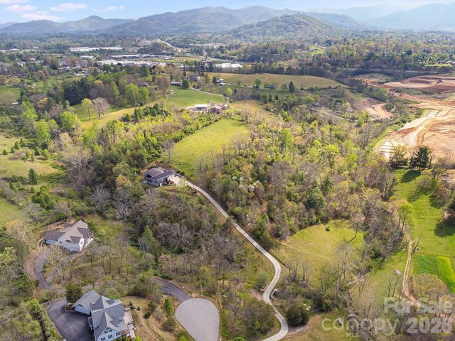 47 Gill Branch Road, Weaverville, NC 28787