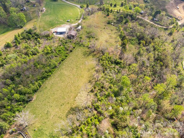 47 Gill Branch Road, Weaverville, NC 28787