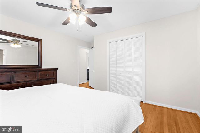 949 OAKDALE CIR, Millersville, MD 21108
