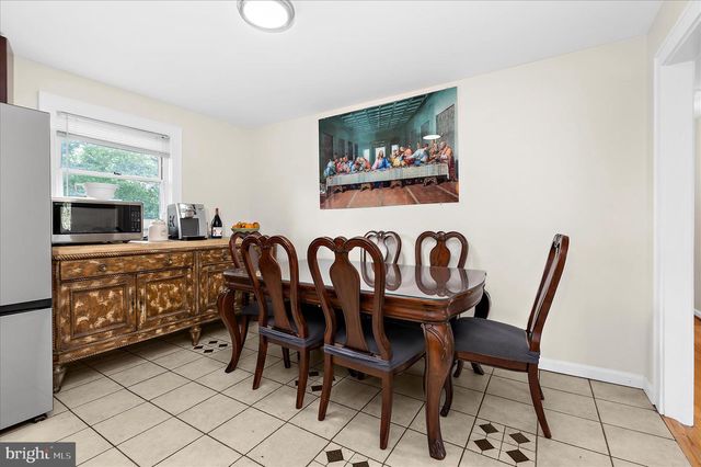 949 OAKDALE CIR, Millersville, MD 21108