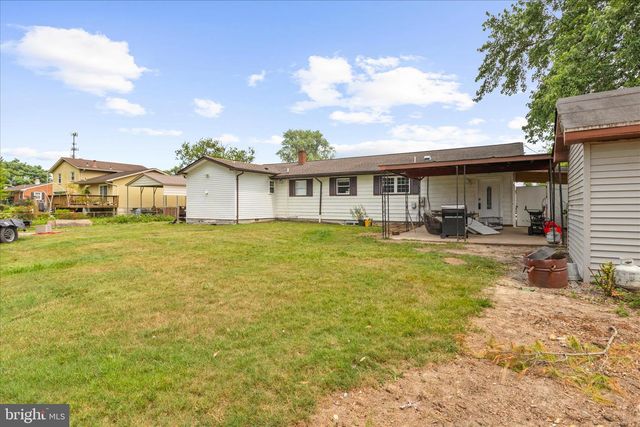 949 OAKDALE CIR, Millersville, MD 21108