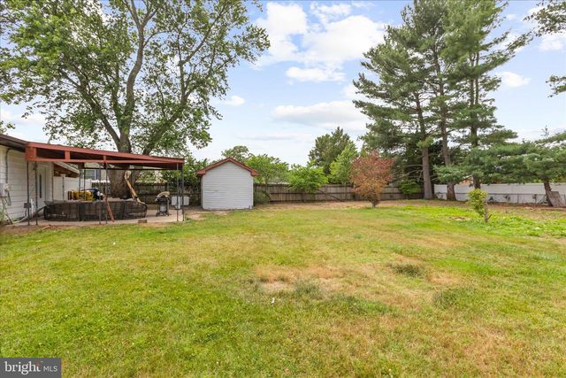 949 OAKDALE CIR, Millersville, MD 21108