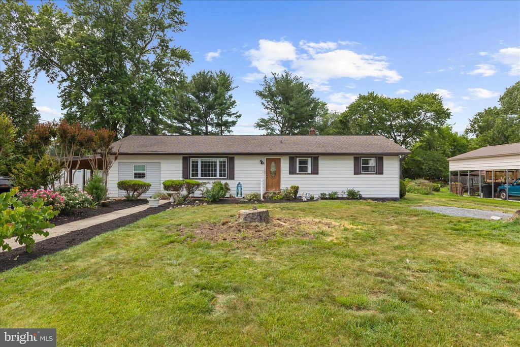 949 OAKDALE CIR, Millersville, MD 21108
