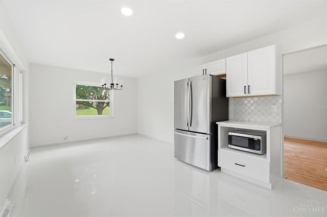 6010 North Glen Road, Green Twp, OH 45248