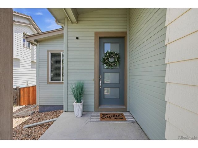 10850 Richfield Cir, Commerce City, CO 80022