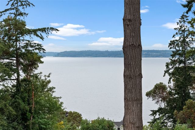 176 Brick Kiln Road, Fox Island, WA 98333