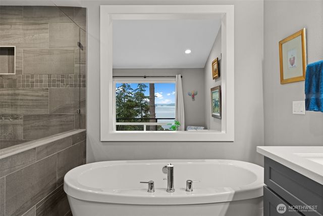 176 Brick Kiln Road, Fox Island, WA 98333