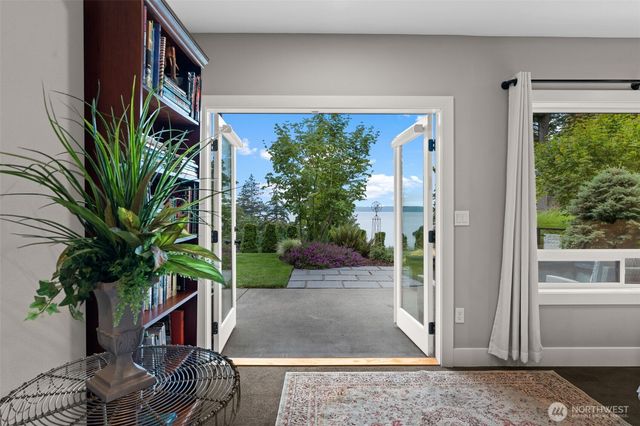 176 Brick Kiln Road, Fox Island, WA 98333