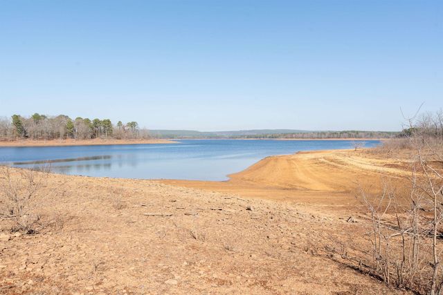 2535 Beach Drive, Heber Springs, AR 72543