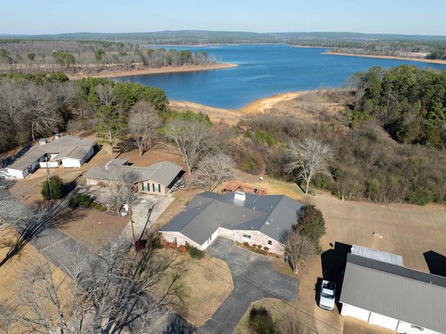 2535 Beach Drive, Heber Springs, AR 72543