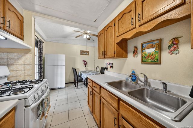 1502 Caballero, San Antonio, TX 78224