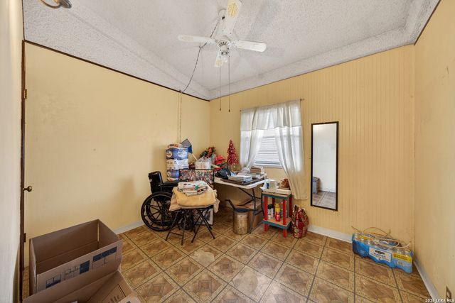 1502 Caballero, San Antonio, TX 78224