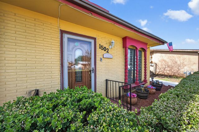 1502 Caballero, San Antonio, TX 78224