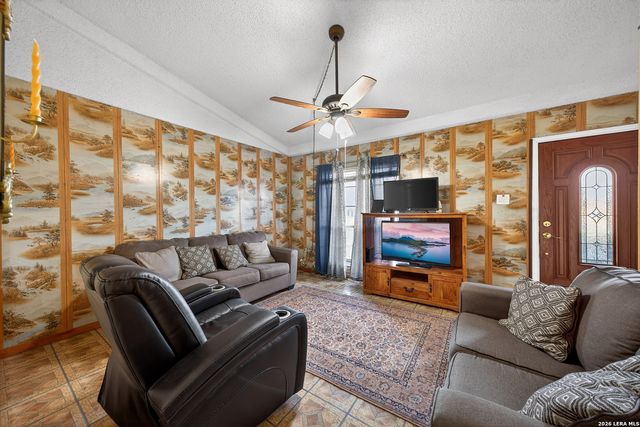 1502 Caballero, San Antonio, TX 78224