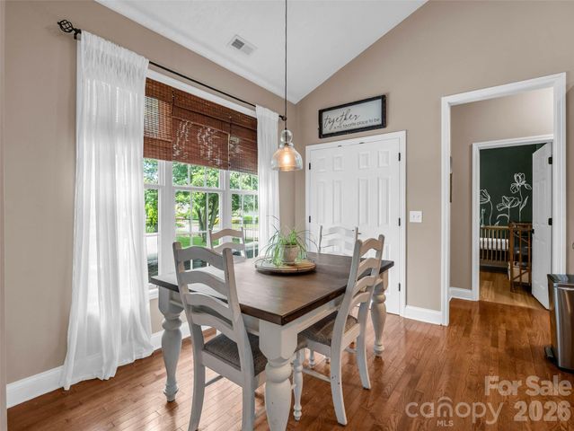 17 Black Iron Lane, Hendersonville, NC 28792