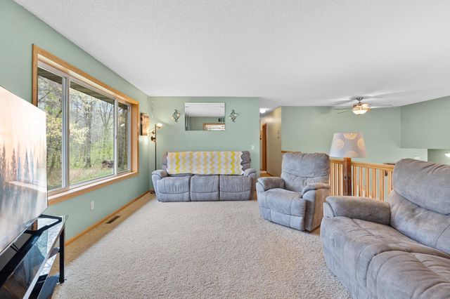10308 S Oaks Road, Brainerd, MN 56401