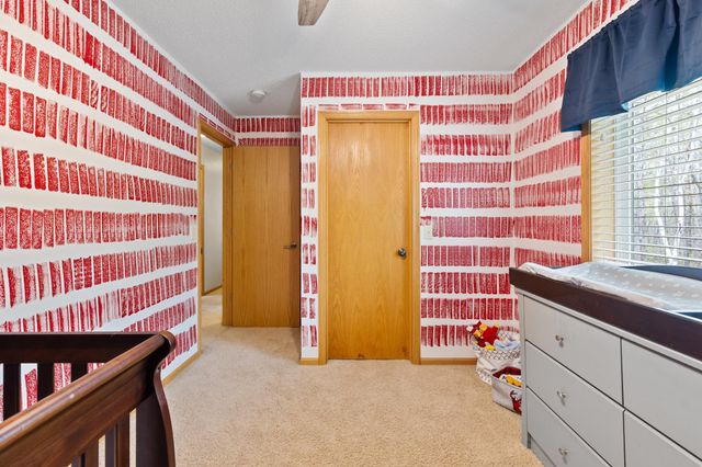 10308 S Oaks Road, Brainerd, MN 56401