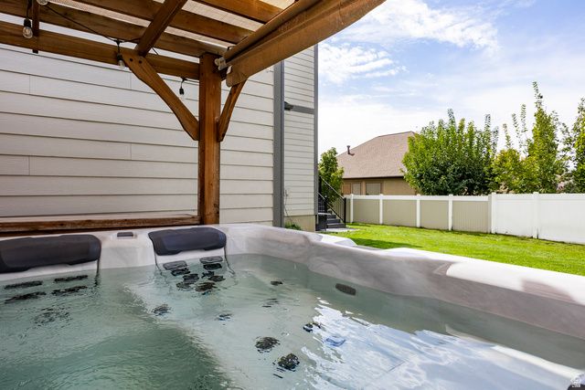 1876 S 1230 W, Syracuse, UT 84075