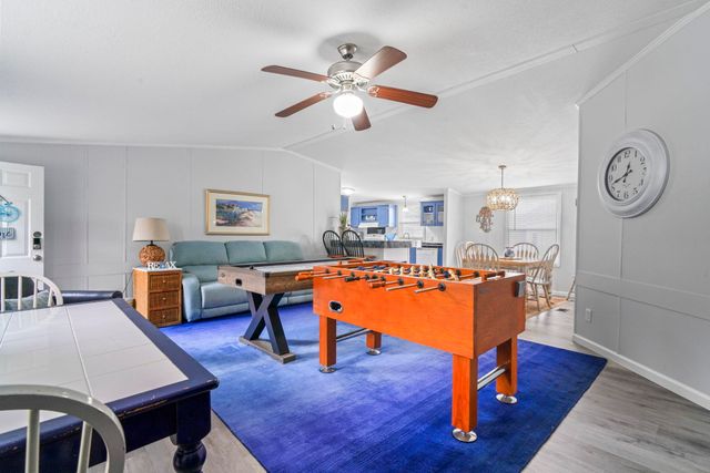 854 Grouper Ct., Murrells Inlet, SC 29576