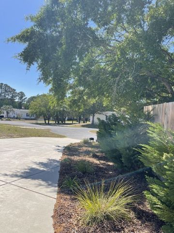 854 Grouper Ct., Murrells Inlet, SC 29576