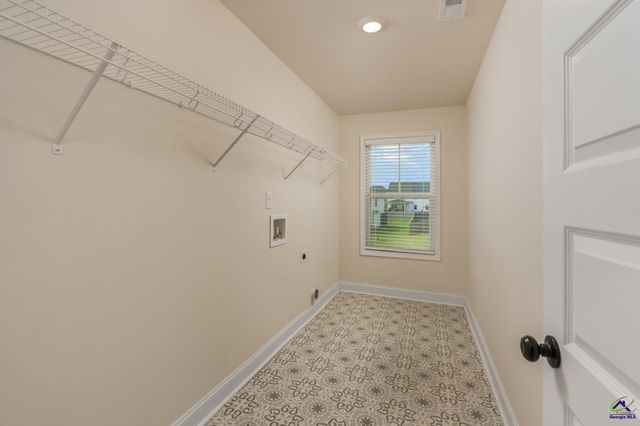 806 Harley Farms, Bonaire, GA 31005