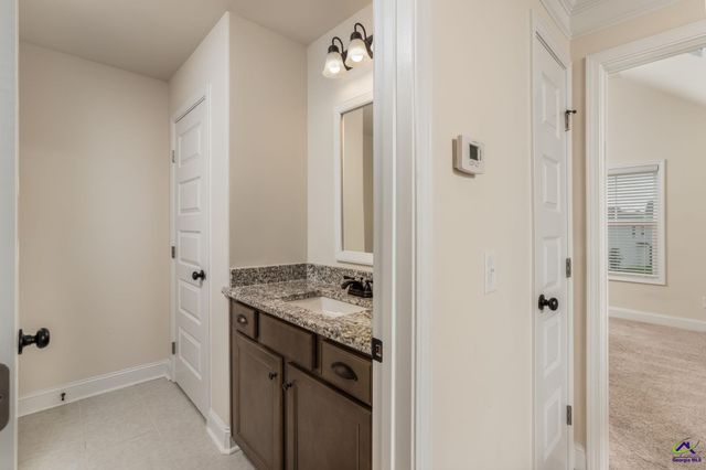 806 Harley Farms, Bonaire, GA 31005
