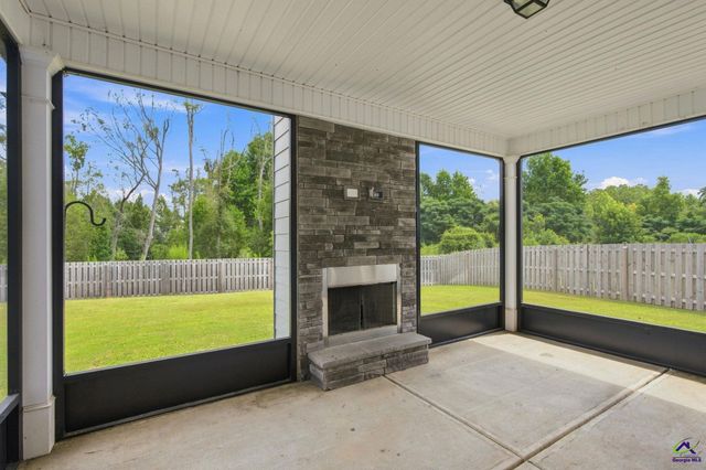 806 Harley Farms, Bonaire, GA 31005