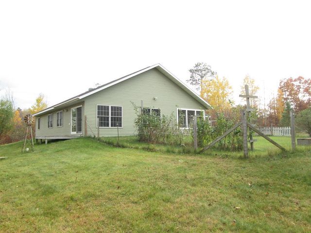 67380 Hidden Forest Drive, Iron River, WI 54847