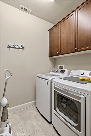 1496 Via Rojas, Hemet, CA 92545