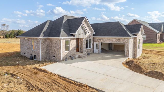 100 BELVEDERE CIR, Savannah, TN 38372