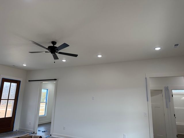 100 BELVEDERE CIR, Savannah, TN 38372