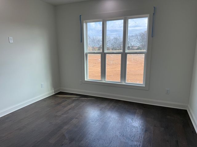 100 BELVEDERE CIR, Savannah, TN 38372