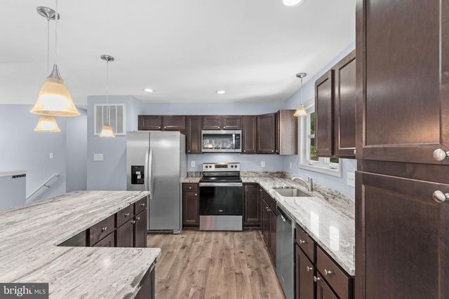 266 RIVERSIDE DR, Front Royal, VA 22630