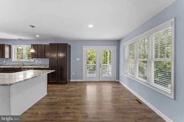 266 RIVERSIDE DR, Front Royal, VA 22630