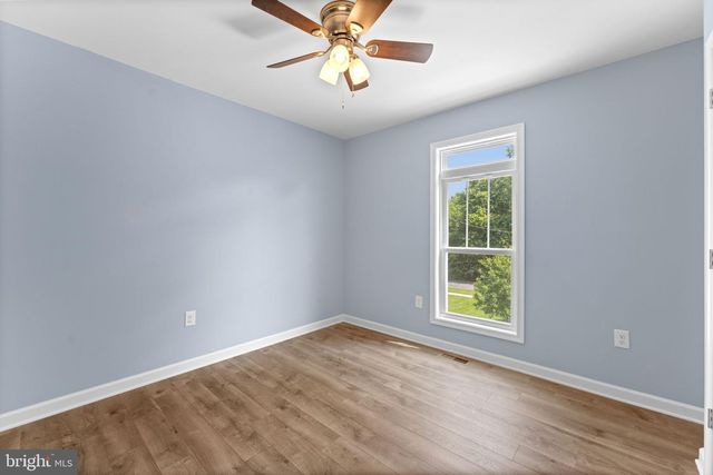 266 RIVERSIDE DR, Front Royal, VA 22630