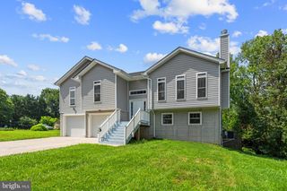 266 RIVERSIDE DR, Front Royal, VA 22630