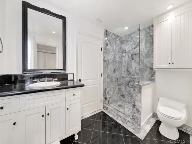118 Via Xanthe, Newport Beach, CA 92663
