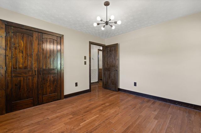 15 Reece Boulevard, Pineville, KY 40977