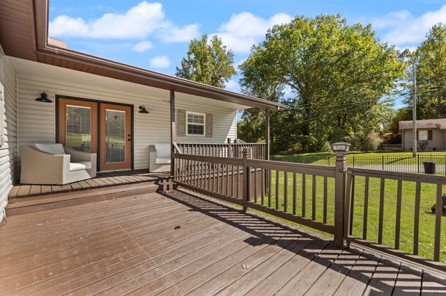 15 Reece Boulevard, Pineville, KY 40977