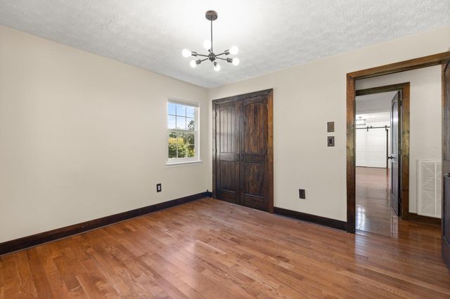 15 Reece Boulevard, Pineville, KY 40977