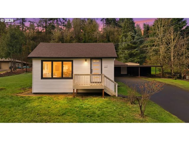 14123 Se UPPER ALDERCREST Dr, Milwaukie, OR 97267