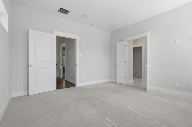 5305 Donovan Gardens Lane, Houston, TX 77091