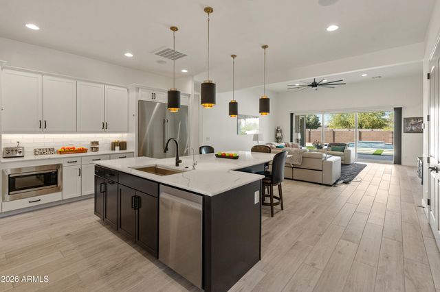 4236 E Whisper Rock Trail E, Cave Creek, AZ 85331