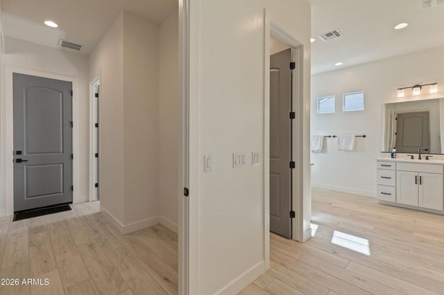 4236 E Whisper Rock Trail E, Cave Creek, AZ 85331