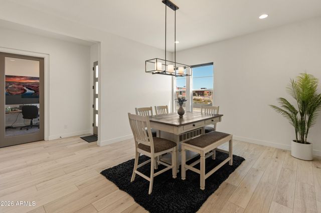 4236 E Whisper Rock Trail E, Cave Creek, AZ 85331
